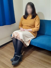 新人まりこ奧様奧様只今より体験入店♪