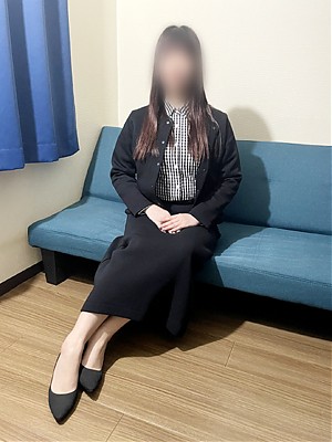 りつこ奧様出勤一番手ご予約受付中♪