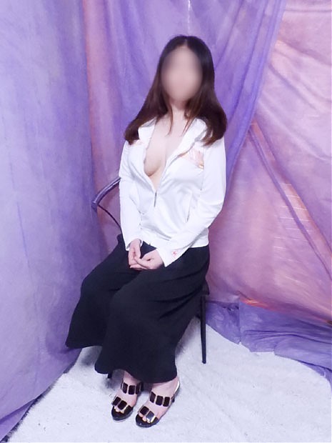 ひなの(入店3日目)