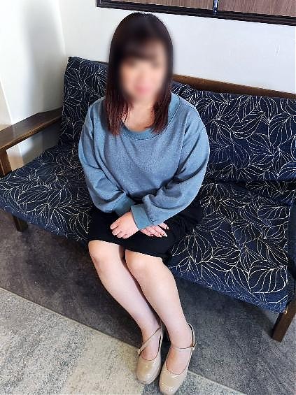 どスケベな奥様とお得に遊んじゃおう♪